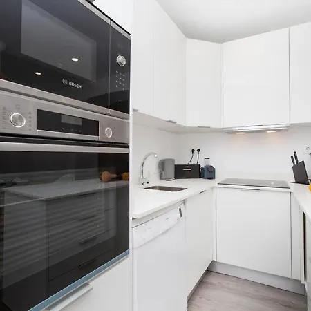 Santa Marta Cozy Apt W/ Ac Lisbon Exterior photo