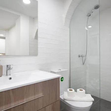 Santa Marta Cozy Apt W/ Ac Lisbon Exterior photo