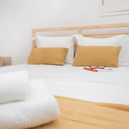 Santa Marta Cozy Apt W/ Ac Lisbon Exterior photo